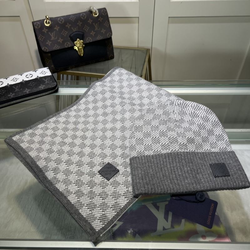 Louis Vuitton Caps Scarfs